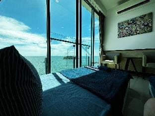 PD D'Wharf Premium Suite 7 Full Seaview (4-6 Pax) Apartment in Port Dickson