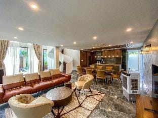 SC Pool Villa 4Bedrooms Villa in Da Nang