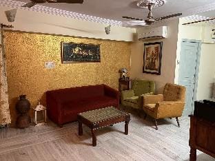Centrally located 2 BHK Flat in Ratanada Jodhpur Apartment in Rajasthan