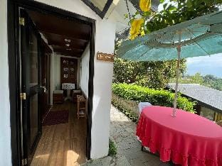 Chic Suite | Mountain View + Zen Room Access Vacation rental in Tagaytay