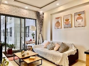 Helen Apartment at Thao Dien D2 near landmark 81 Vacation rental in Ho Chi Minh City