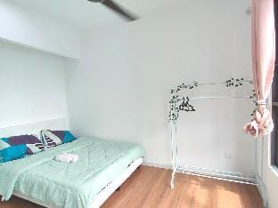 Cozy KLCC Apartment Near Train Station & Malls Apartment in Federal Territory of Kuala Lumpur