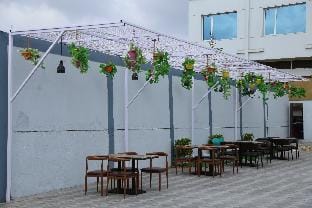 Vadpadraka Hotel and Resort Apartment in Gujarat