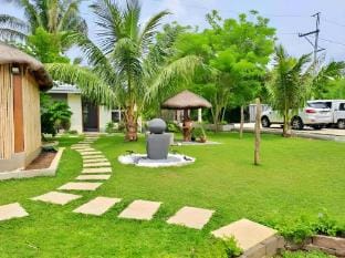 Romantic, Comfy Loft (with Private Onsen) Vacation rental in Tagaytay