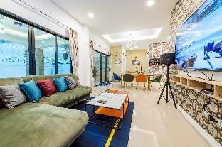 Hiบ้านพักโรเบิร์ตแฟมิลี่พูลวิลล่า หัวหิน Villa in Hua Hin District