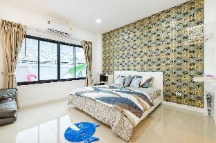 Hiบ้านพักโรเบิร์ตแฟมิลี่พูลวิลล่า หัวหิน Villa in Hua Hin District