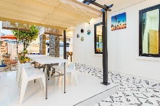 Hiบ้านพักโรเบิร์ตแฟมิลี่พูลวิลล่า หัวหิน Villa in Hua Hin District