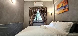 Bayu Beach 1-5Pax DoorStep to Beach,STEAMBOAT,BBQ Apartment in Port Dickson