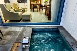Breeze Pool Villa Bed and Breakfast in South Korea
