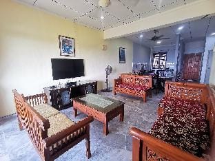 Cozy & Huge Seaview 2R2B at Teluk Kemang PD Apartment in Port Dickson