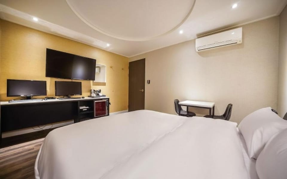 Bulgwang CS Hotel in Seoul