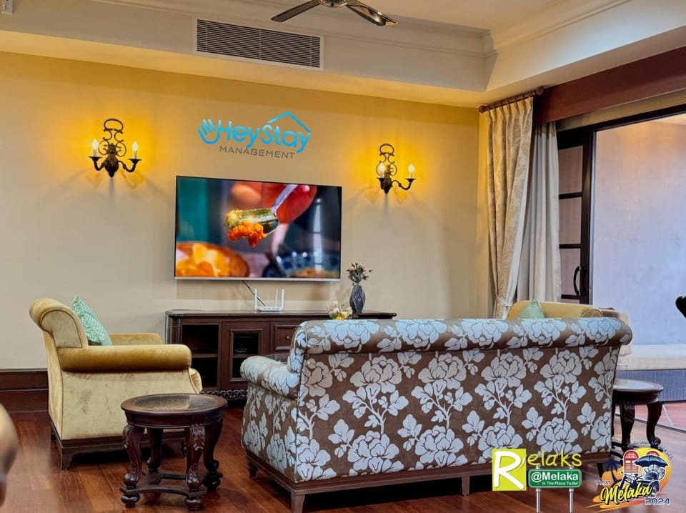 CasaDeRio DeluxRiverSuite Walk5minsToJonkerSt by HeyStay Management Apartment in Malacca