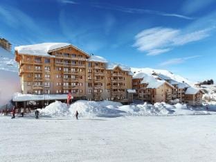 Chalet in Paradiski with Spa  Pool Access Apartment in Mâcot-la-Plagne