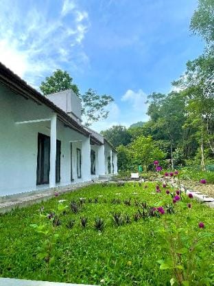 The Garden Homestay Ninh Binh Vacation rental in Laos