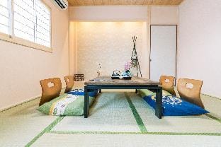 Maple Osaka Midoribashi5min 1stop-OsakaCastle 5ppl Vacation rental in Osaka