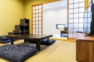 Osaka  5min to Tsuruhashi 6ppl House Namba USJ Vacation rental in Osaka