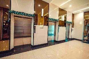 Ayala 1-Bedroom Condo @ heart of the City+WiFi Apartment in Cagayan de Oro