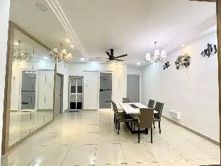 Sofia Homestay Putrajaya (muslim) Vacation rental in Putrajaya