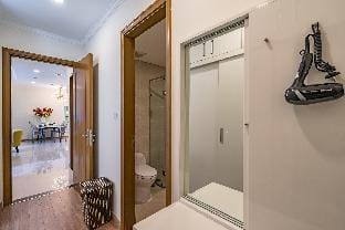 CHIPHOME 2 BEDROOM LANDMARK PLUS A2 Apartment in Ho Chi Minh City