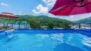 Chloe Pension Bed and Breakfast in Gyeonggi-do
