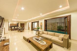 Corvus Villa With 3 BR  Private Pool #Y05B Villa in North Kuta