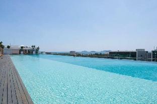 KK SUTERA AVENUE WT POOL OPP IMAGO 2BR 6pax 【19】 Apartment in Kota Kinabalu