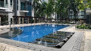 Studio Ground FL + Balcony near Terminal 3 Airport Apartment in Pasay