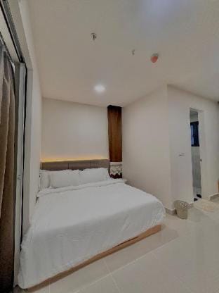 Serenity Suite -The Shore, Kota Kinabalu Apartment in Kota Kinabalu