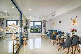218MacalisterSkyHome@CentralOfGeorgetown 2carpark Apartment in George Town