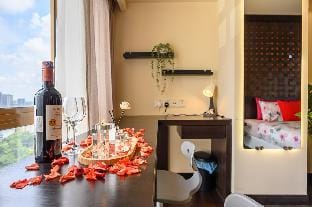 Resort Homestay 2-6pax 1min to Sunway Pyramid Apartment in Subang Jaya
