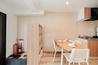 Osaka Tsurumibashi 6ppl House NambaShinsaibashiUSJ Vacation rental in Osaka