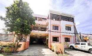 Iloilo Transient Rooms | Budget room for 3-4 pax Vacation rental in Iloilo City