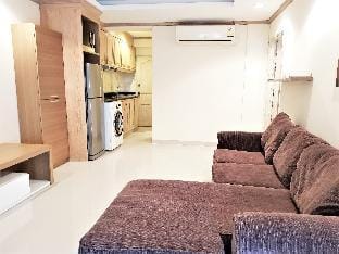 Sea view apartment Jomtien beach condominium 12th Floor Apartment in Pattaya City