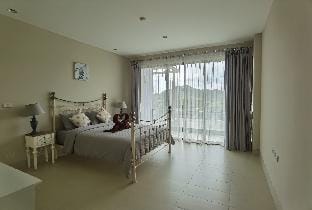 Pano Khaoyai Apartment in Laos