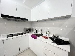 Middle Town Breezy Stay {Novo8} 4pax-Wifi Apartment in Malacca