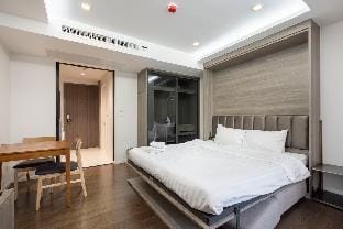 Sale!5F&Central Bangkok@Bts Asok&Mrt Sukhumvit(75) Apartment in Bangkok