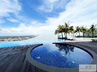 Unique Seaview Cozy Stay 2 bedroom / High Floor Apartment in Malacca