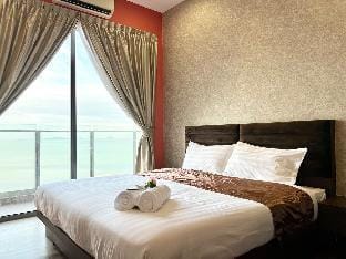 Melaka Silversc@pe New Unit Seaview-4pax/2room Apartment in Malacca