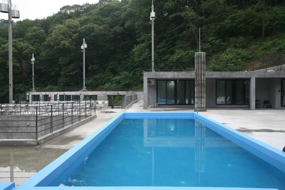 Art City Two Bed and Breakfast in Gyeonggi-do