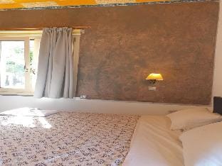 Beautiful and Spacious Room near Cretan Sea Apartment in Piskopiano