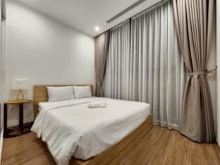 Căn Hộ Cao Cấp  2 phòng ngủ Tại Vinhomes SKYLAKE Vacation rental in Laos