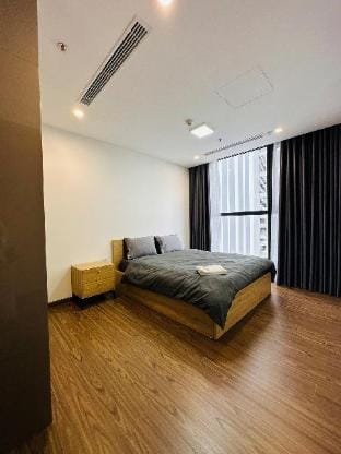 Vinhome Skylake 4n3vs BG Apartment in Laos