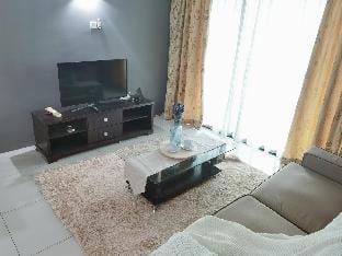 Ipoh Kinta Riverfront Fully Aircon Suite Apartment in Ipoh