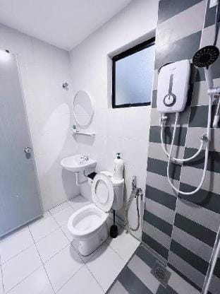 Manhattan Ipoh Waterpark Homestay By Warmth Stay Apartment in Ipoh