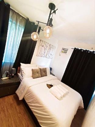 Adrian's Lair (Cozy 1BR Condo) Apartment in Davao City