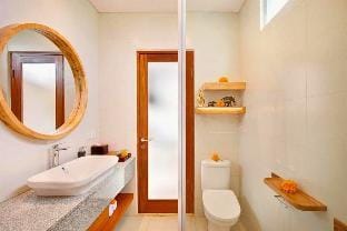 Luxury 1 BR Private Pool Villa #YN1 Villa in North Kuta