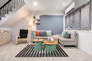 Spacious 4BRTownhouse|BTS Onnut|10 Guests|Parking Vacation rental in Bangkok