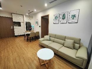 Sky Lake  Luxury Apartment Tại Hà Nội Apartment in Laos