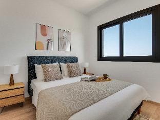 One-Bedroom Apartment with Balcony Apartment in Limassol City