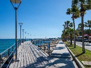 Sanders Triple - Cozy 1-Bdr Apt with Balcony Apartment in Limassol City